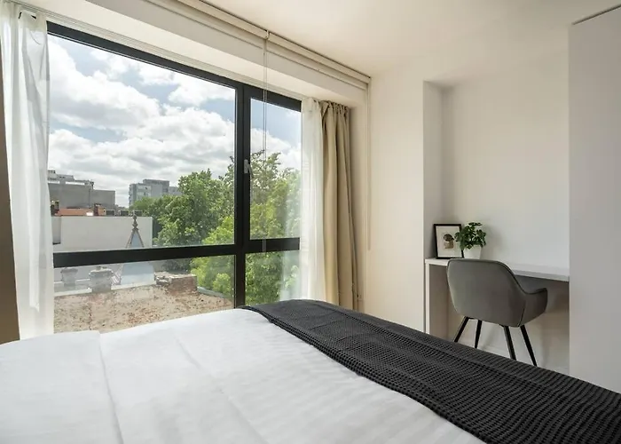 Luxurious New Penthouse + Parking