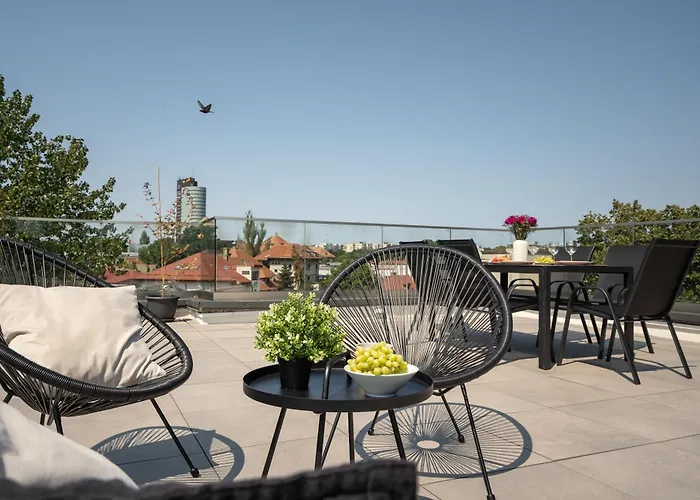 Luxurious New Penthouse + Parking * Bucureşti