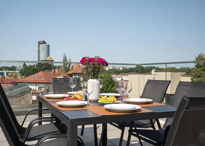 Luxurious New Penthouse + Parking *